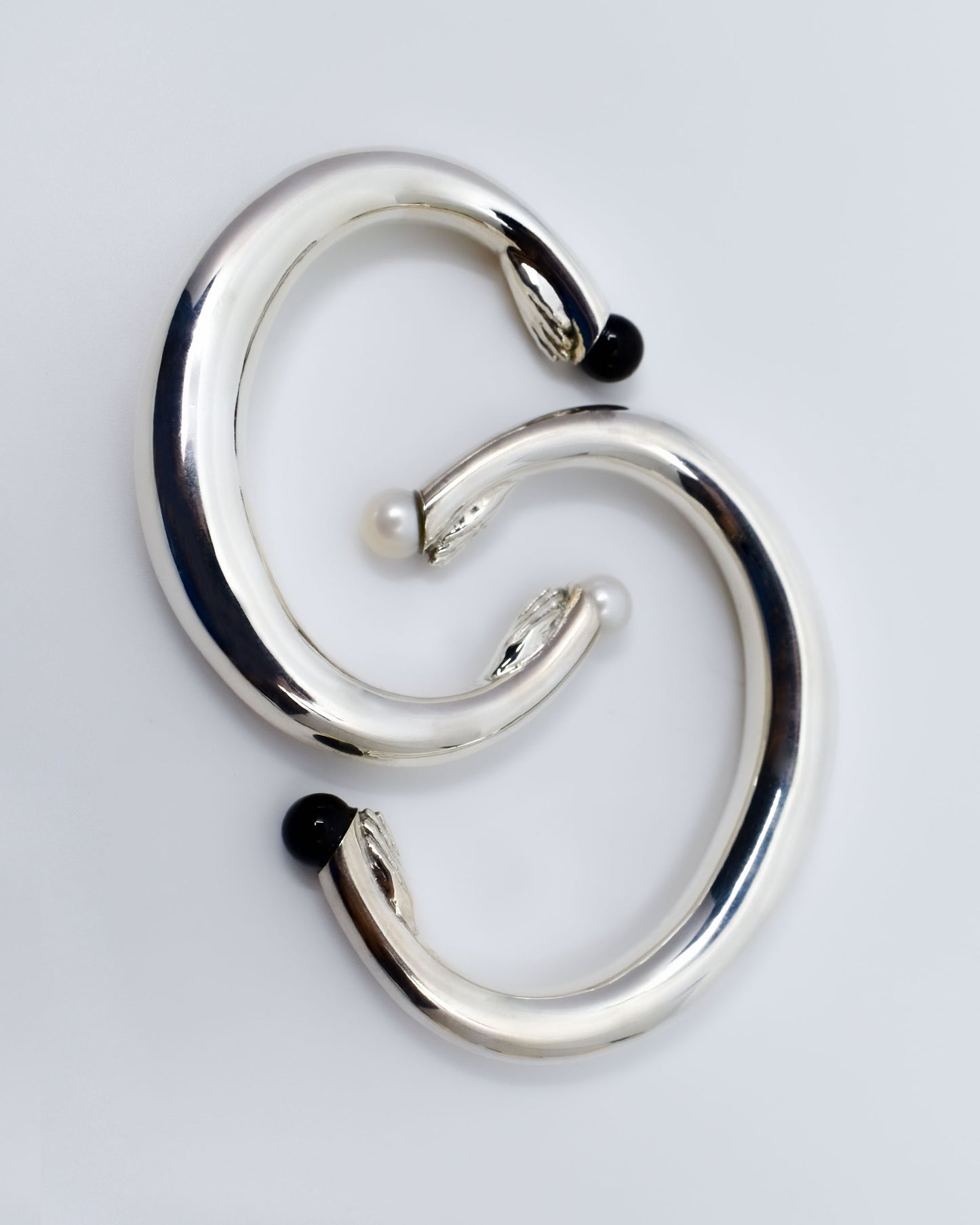 Two Wolves Tale Bracelet